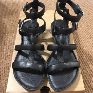 Born Bragg Gladiator Sandals Size 7
